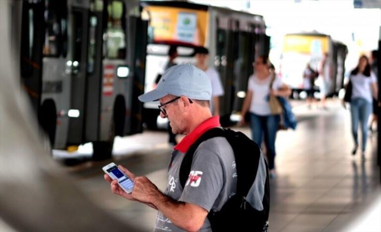 Blumenau Conecta amplia pontos de acesso a Wi-Fi gratuito