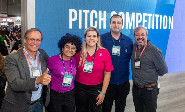 Big data para a construção civil vence competição do Sebrae Startups no Web Summit Rio