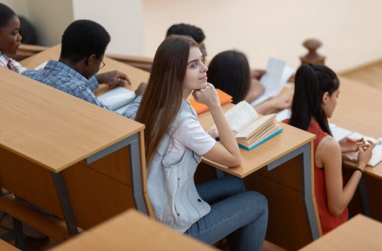 Educação privada adere ao programa Desenrola Brasil