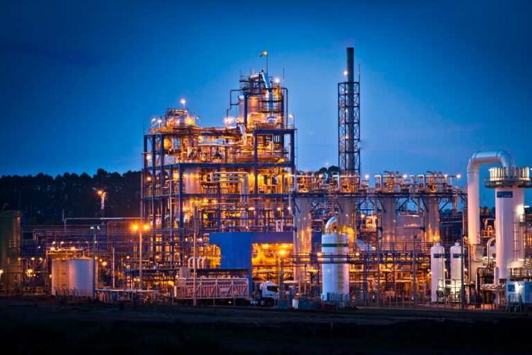 Empresa brasileira investe R$ 1 bi em nova planta de rerrefino de óleo lubrificante usado