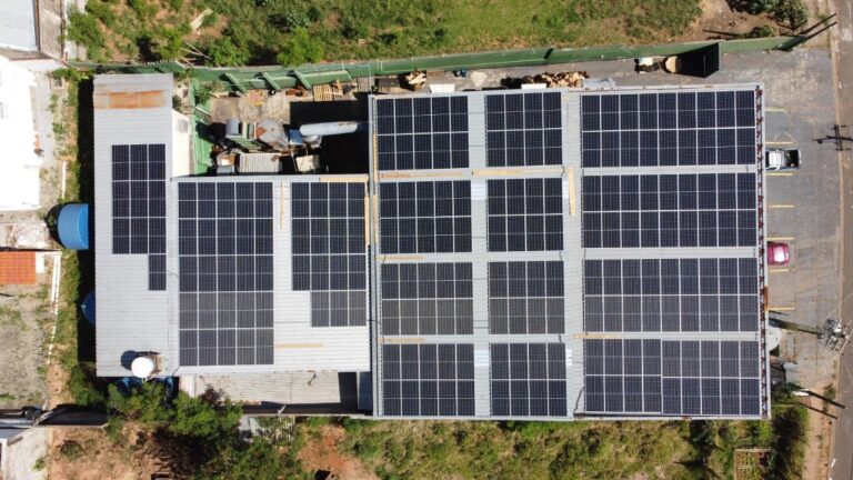 Geração de energia solar cresce 18% no último trimestre do ano