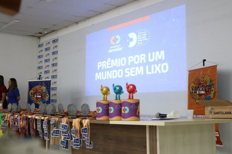 Alunos e professores da América Latina disputam prêmio Por um Mundo Sem Lixo