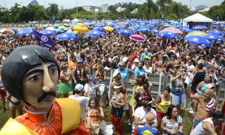 Bares e restaurantes comemoram faturamento recorde no Carnaval
