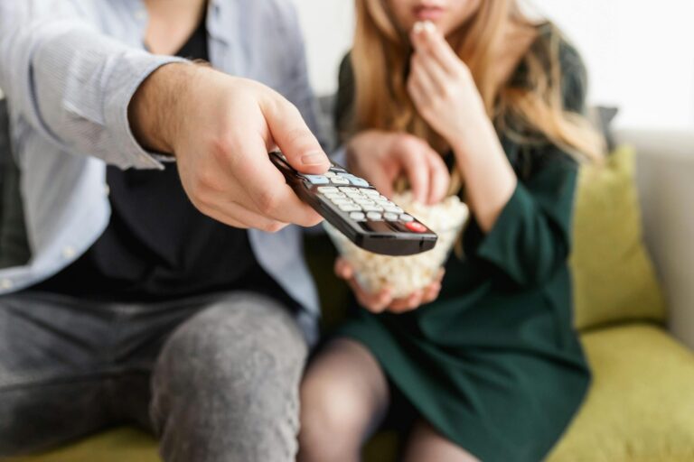 TV Aberta é o meio audiovisual que mais gera empregos no Brasil
