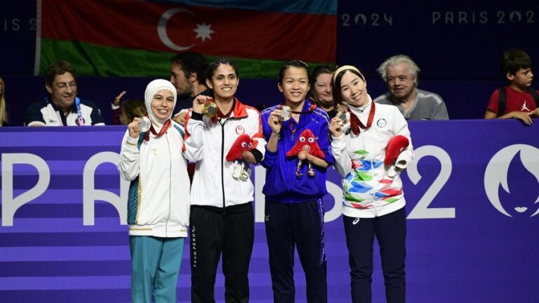 Equipe Paralímpica de Refugiados faz história com duas medalhas em Paris 2024