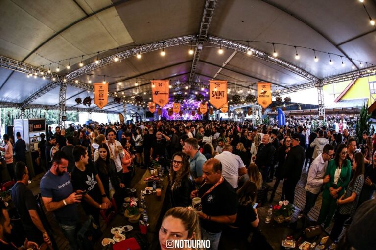 Unindo tradições alemã e belga, Festa Amigos do Monge celebra a cerveja artesanal