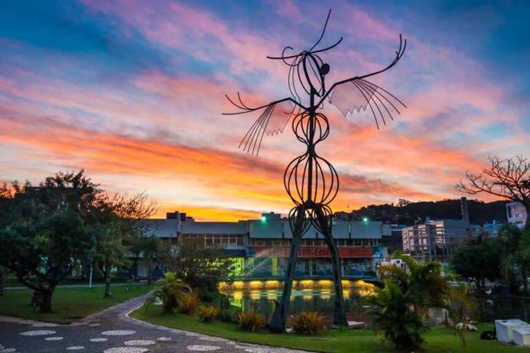 Melhor universidade de Santa Catarina, UFSC é destaque em rankings nacionais e internacionais