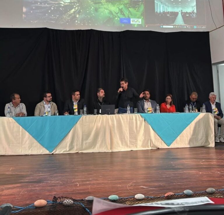 Ministério da Pesca reúne gestores municipais em Porto Belo (SC)