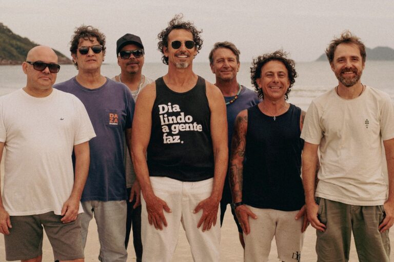 Dazaranha leva Entre Cantos para o Festival de Música de Itajaí (SC)