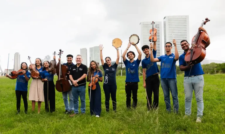 Jovens de comunidade periférica do Recife tocarão para o Papa Leão