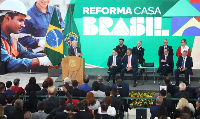 Lula lança Programa Reforma Casa Brasil com R$ 40 bilhões em crédito