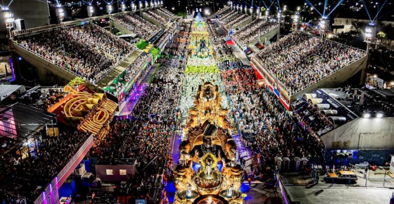 Desfile das escolas de samba é reconhecido Patrimônio Cultural do Estado do Rio