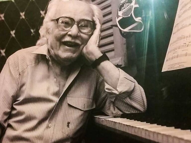 Acervo de mestre Capiba, referência da música pernambucana, é tombado por conselho