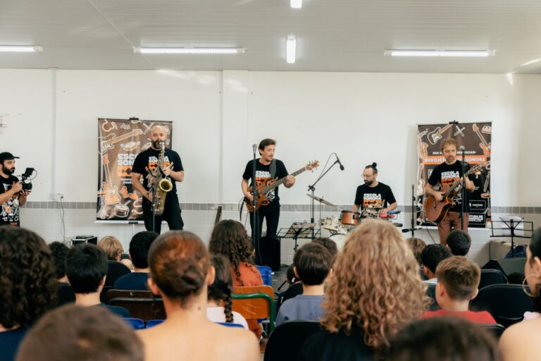 Projeto leva música inspirada em Hermeto Pascoal a escolas públicas