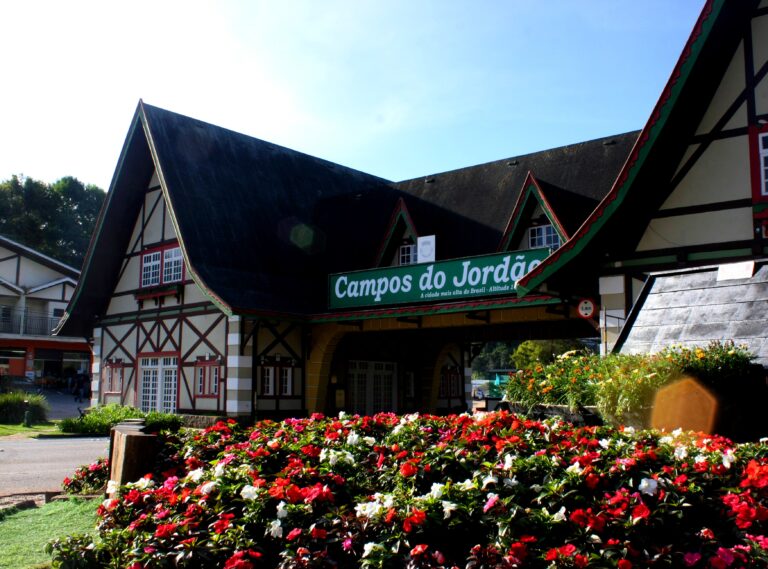 Campos do Jordão lidera buscas de casais para o Dia dos Namorados