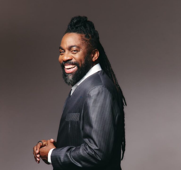 Lázaro Ramos é o novo embaixador institucional do Museu Afro Brasil Emanoel Araujo
